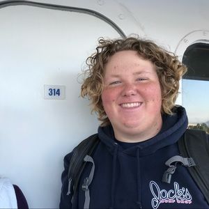 Meet your Posher, Alex